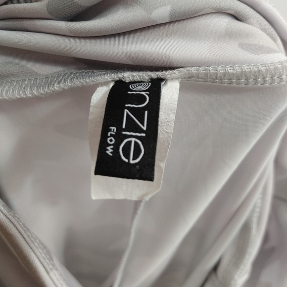 Onzie Camo Mesh Stirrup Leggings XS - Picture 8 of 12